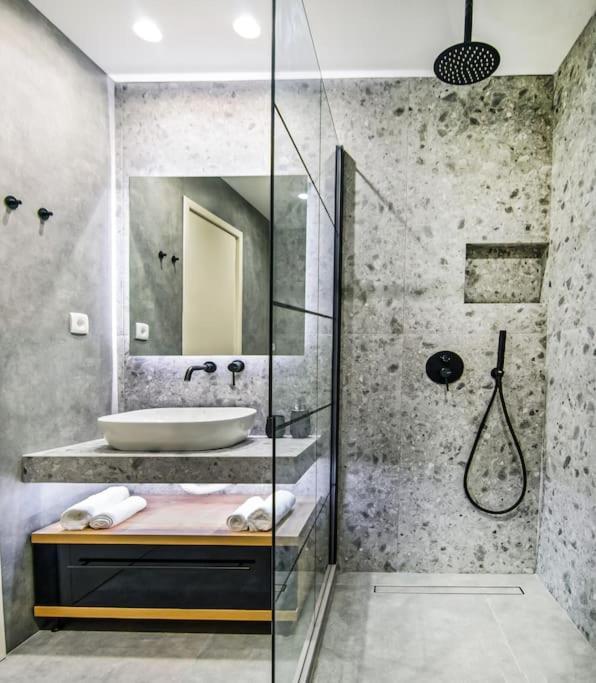 Menta Loft Appartement Iraklion Buitenkant foto