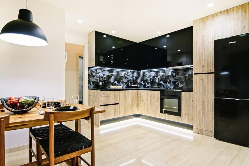 Menta Loft Appartement Iraklion Buitenkant foto